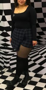 Bucmasta medena