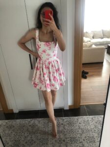Lepa trazi decka
