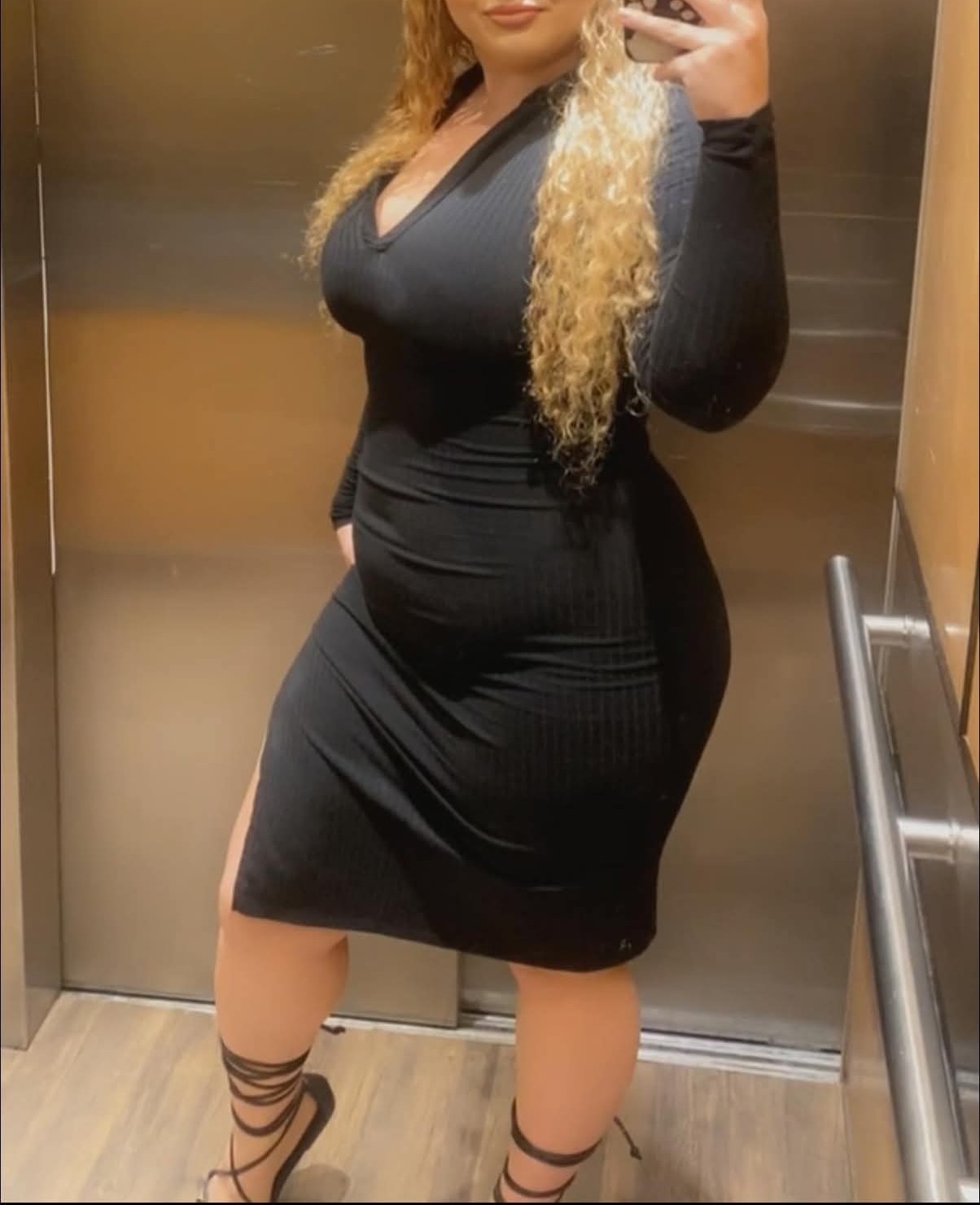 Hot zanosna Amelija
